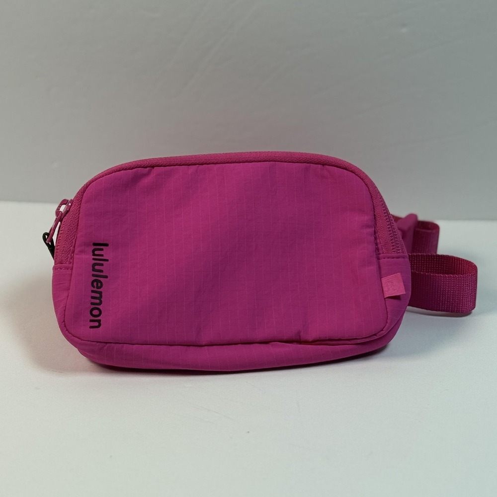 Lululemon Belt Bag One Size Pink Crossbody Fanny Pack Sling Adjustable Strap